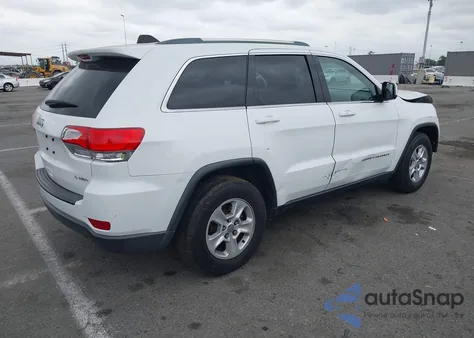 2015 Jeep Grand Cherokee Laredo z USA, uszkodzony, nr VIN 1C4RJEAGXFC826312